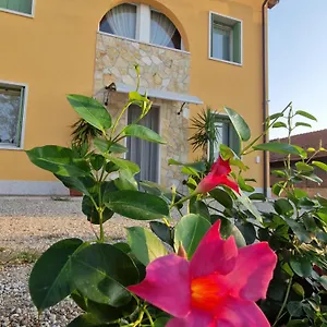 Fiore Bed & Breakfast